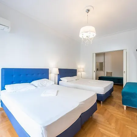 Victoria Plaza Palace Апартаменты